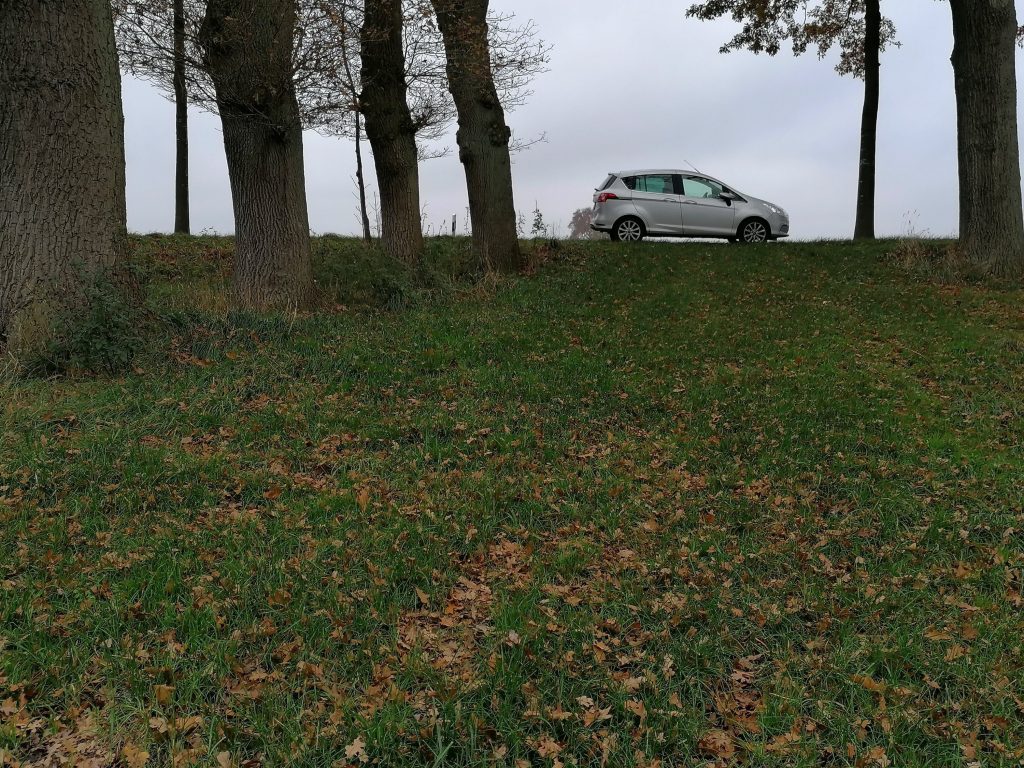 Niedersachsen Opel am Horizont.